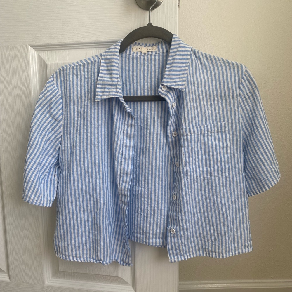 LA Hearts button up crop top